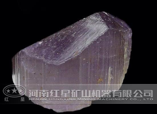 白榴石 白榴石