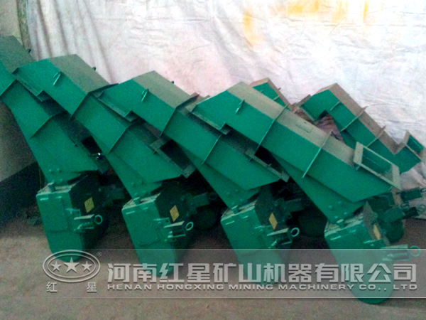 電磁振動(dòng)給料機(jī) 電磁振動(dòng)給料機(jī)